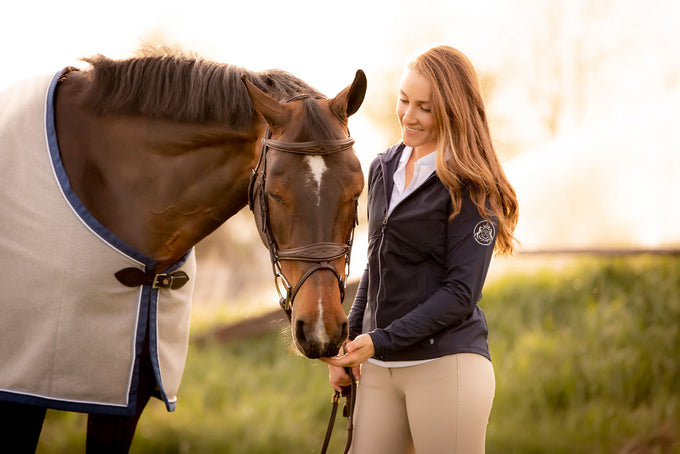  Equestrian Clothing & Product 