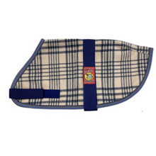  Baker Fleece Dog Blanket